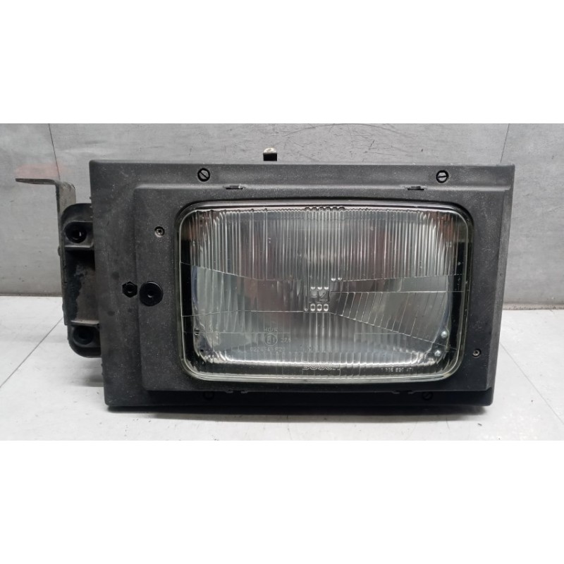 SCANIA FARO ANTERIORE SINISTRO SCANIA 93 usato