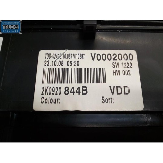 QUADRO STRUMENTI VOLKSWAGEN van Caddy 2004>2010 usato