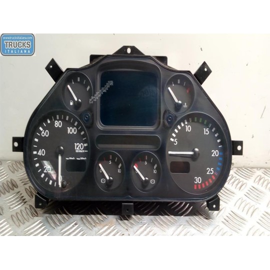 QUADRO STRUMENTI DAF XF95 usato