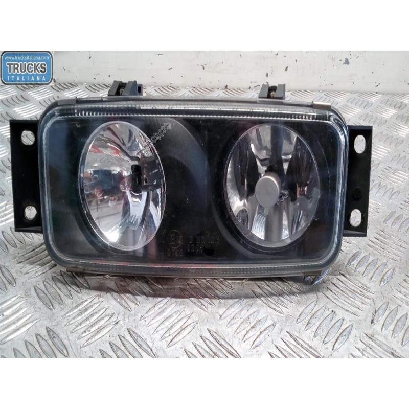 SCANIA LEFT FOG LIGHT LAMP SCANIA 124 used