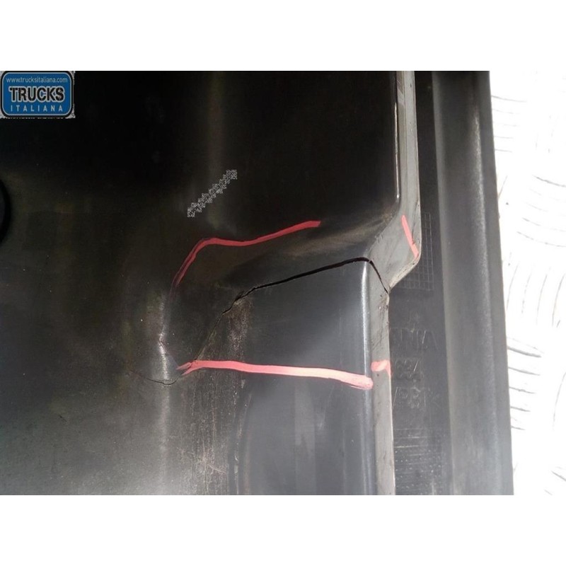 SCANIA LEFT HEADLIGHT SEAT SCANIA 124 used