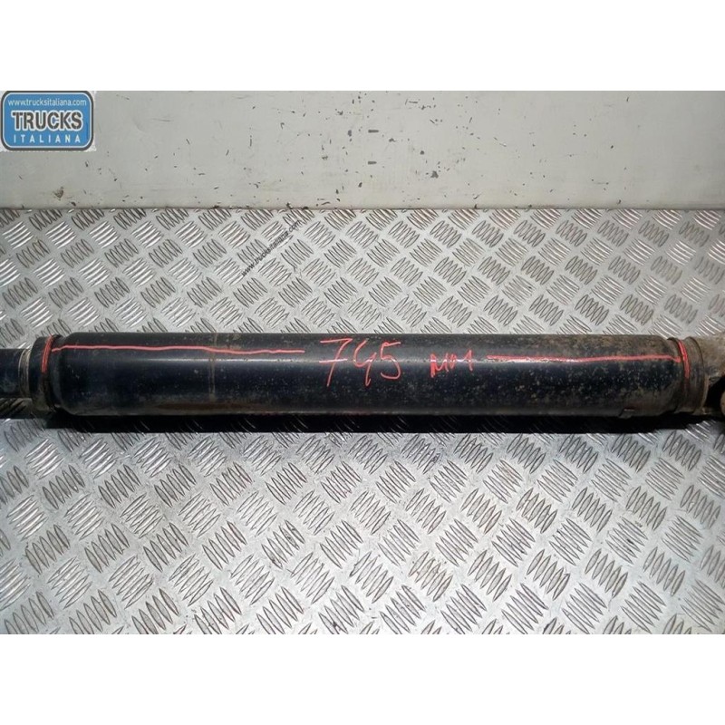 TOYOTA ALBERO TRASMISSIONE POSTERIORE TOYOTA Land Cruiser 120/125 usato