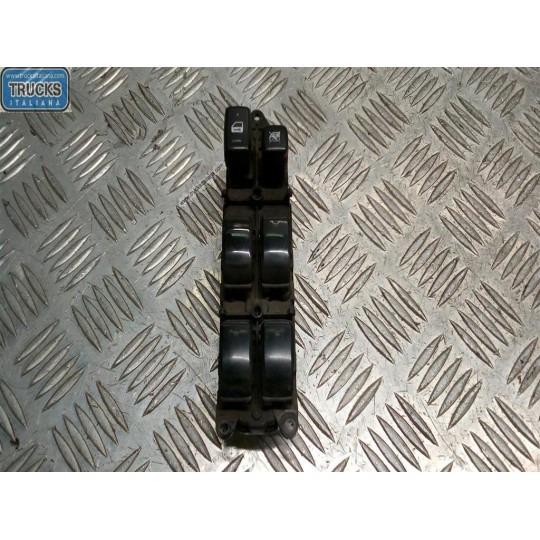 INTERRUTTORI E PULSANTI ALZAVETRI TOYOTA Land Cruiser 120/125 usato