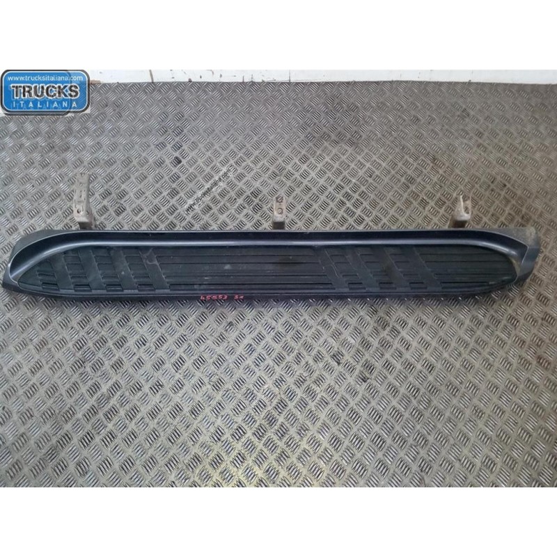 TOYOTA FOOT UP LEFT  TOYOTA Land Cruiser 120/125 used