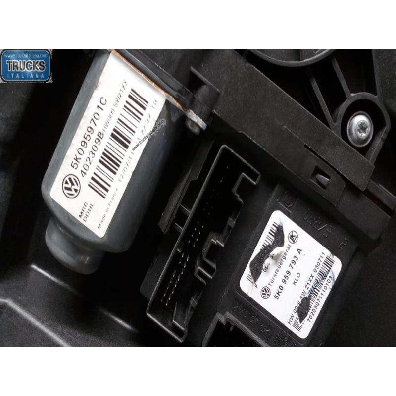 VOLKSWAGEN FRONT LEFT POWERED WINDOWS  VOLKSWAGEN Golf 6 2008>2012 used