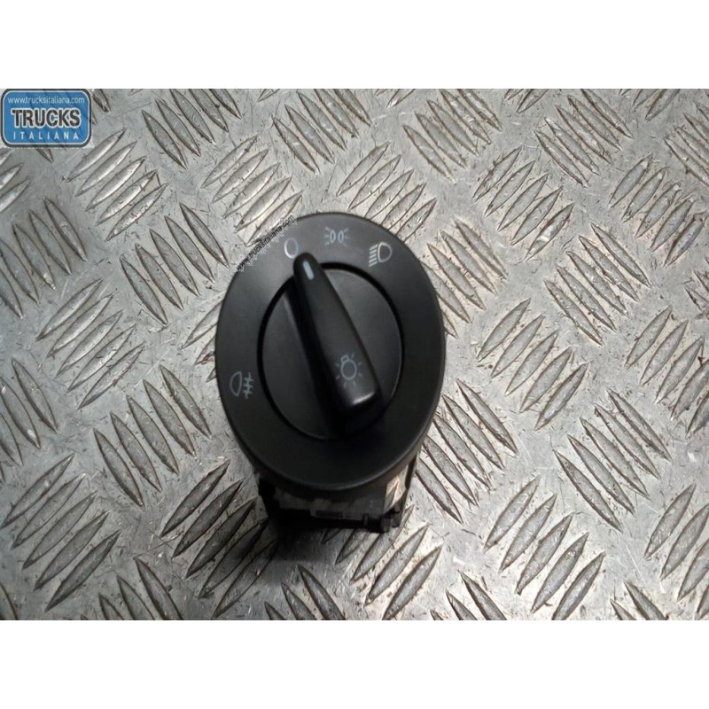 SKODA BLOCK LOGHTS  SKODA Fabia 2007>2014 (5J) used