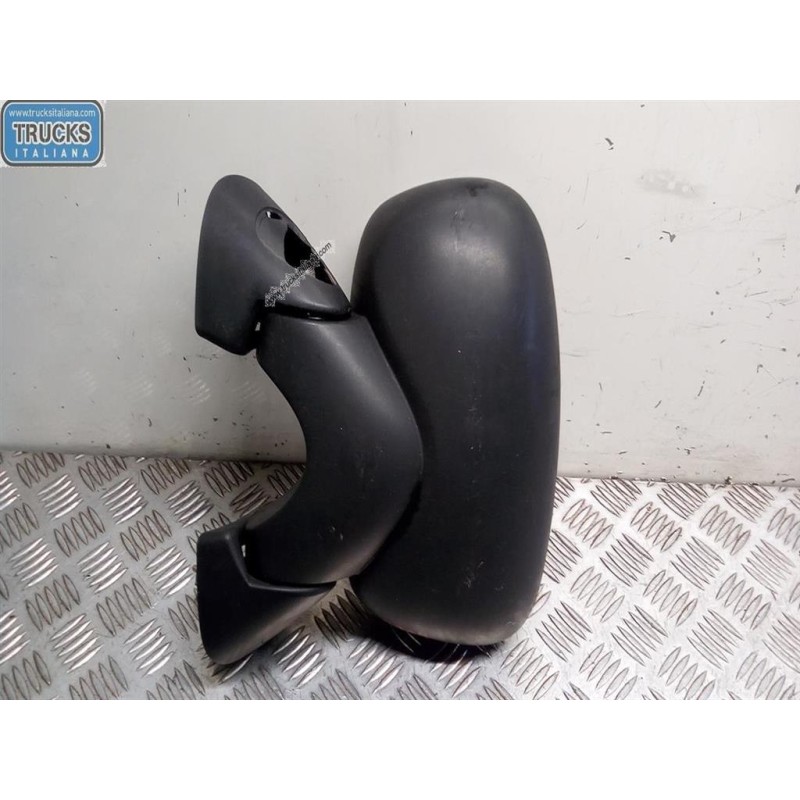 OPEL van RETROVISORE ELETTRICO SINISTRO OPEL van Vivaro A 2002>2006 usato