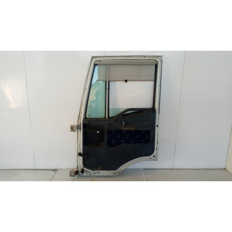 IVECO PORTA ANTERIORE DESTRA IVECO Stralis 2007>2013 usato