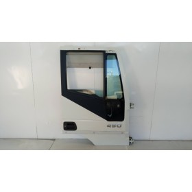 RIGHT FRONT DOOR  IVECO...