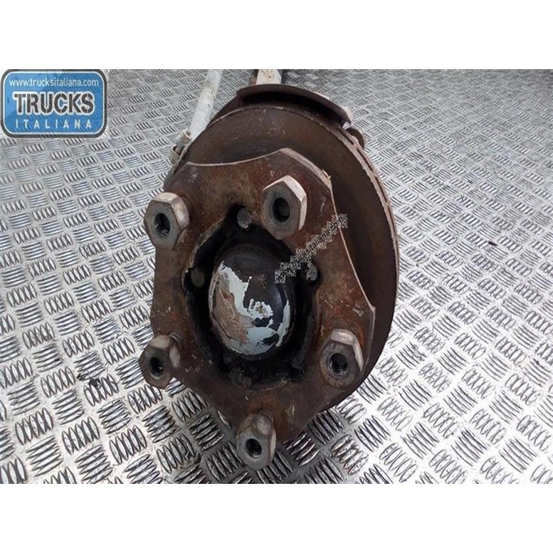 MITSUBISHI ASSALE ANTERIORE MITSUBISHI Canter usato