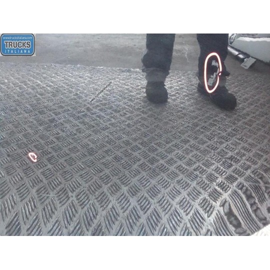 LEFT REAR DOOR  BMW Serie 5 (E60/E61) 2004> used