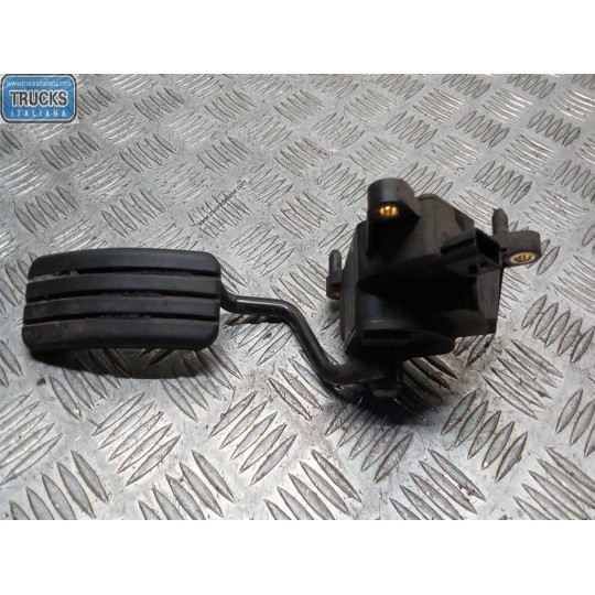 ELETRONIC THROTTLE PEDAL  NISSAN truck Atleon used