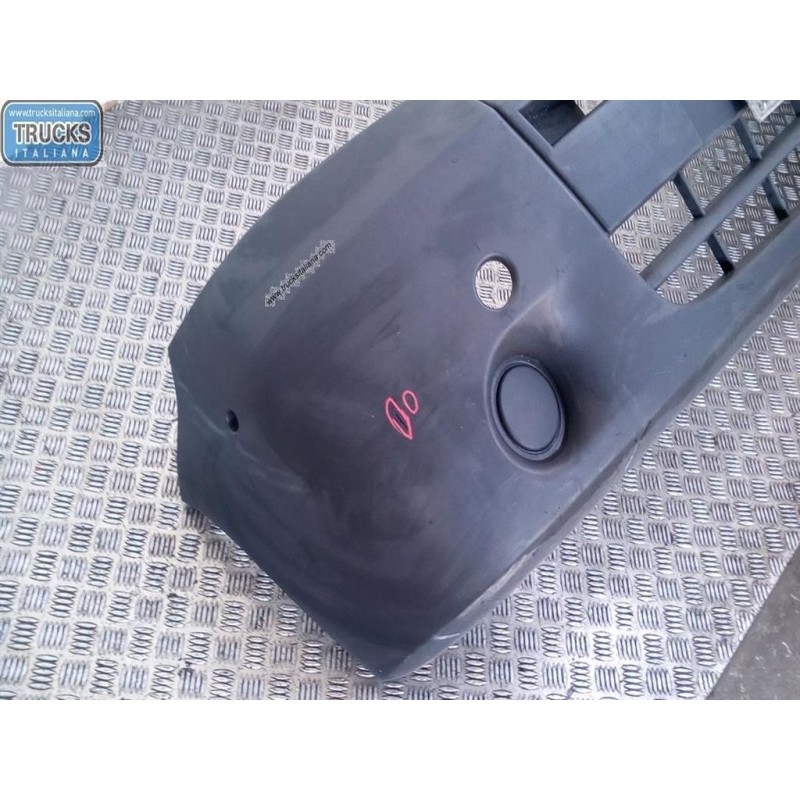 RENAULT van PARAURTI ANTERIORE RENAULT van Master 2003>2010 usato