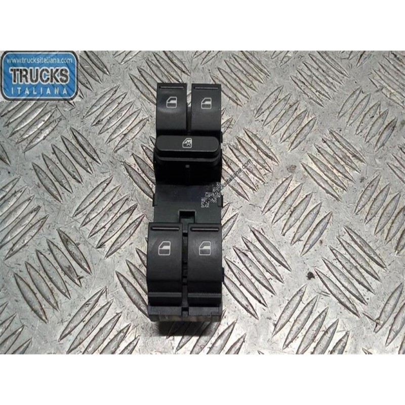 SEAT INTERRUTTORI E PULSANTI ALZAVETRI SEAT Altea XL 2007>2009 usato