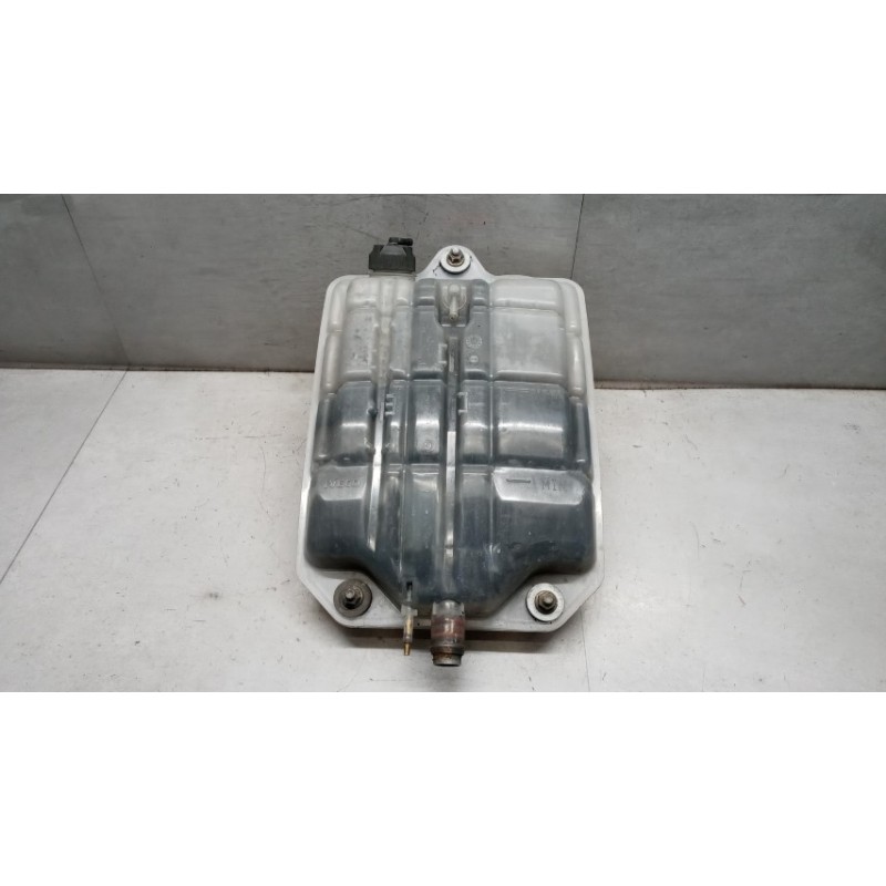 IVECO VASCHETTA ACQUA RADIATORE MOTORE IVECO EUROCARGO 1994>2000 usato