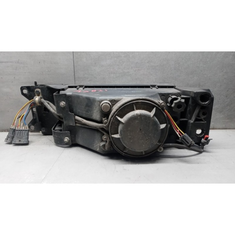 IVECO RIGHT HEADLIGHT IVECO EUROCARGO 1994>2000 used