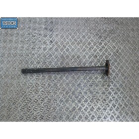 REAR HALF-AXLES RIGHT...