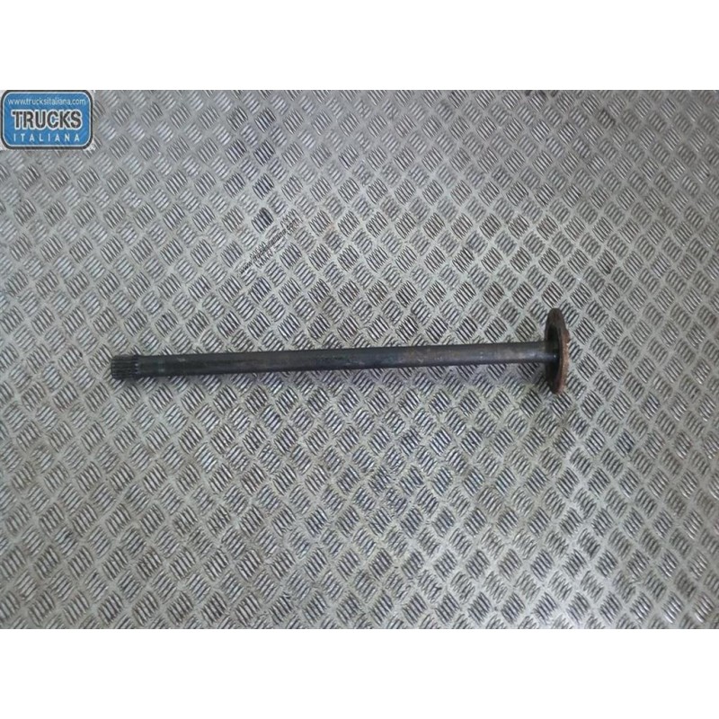 NISSAN truck SEMIASSE POSTERIORE DESTRO NISSAN truck Atleon usato