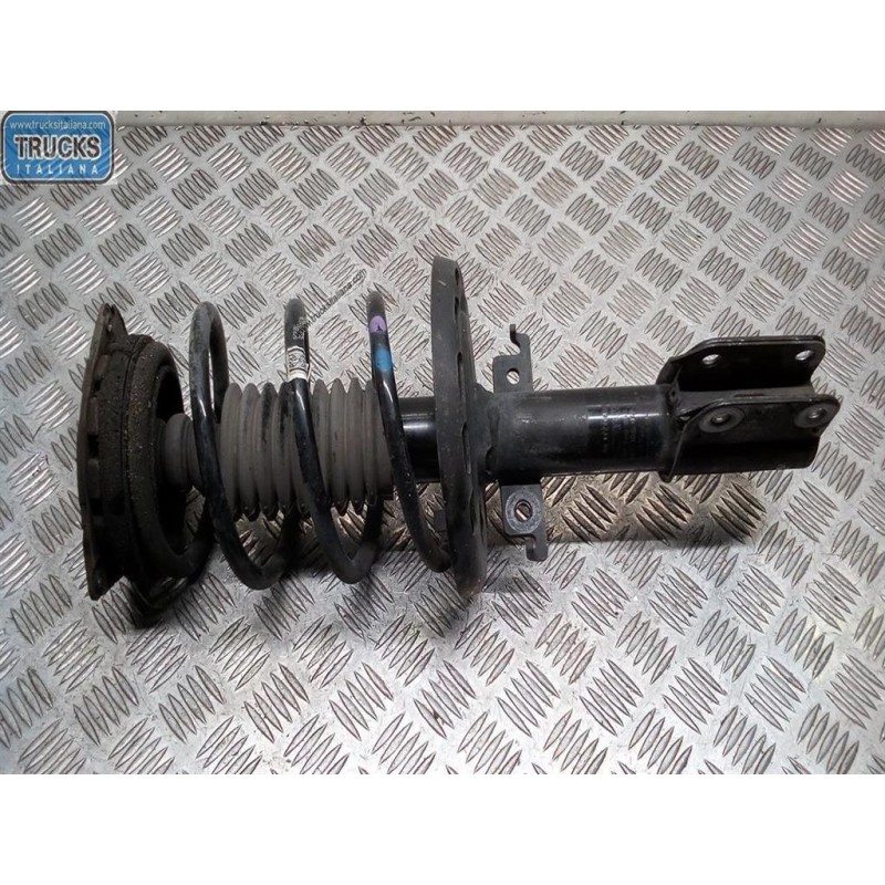 RENAULT RIGHT FRONT SHOCK ASSORBER RENAULT Megane 2008>2012 used