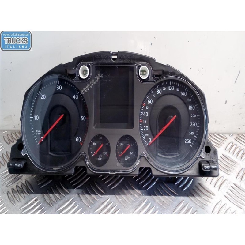 VOLKSWAGEN QUADRO STRUMENTI VOLKSWAGEN Passat 2005>2010 usato