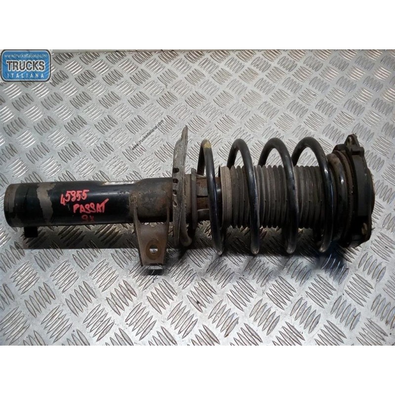 VOLKSWAGEN LEFT FRONT SCHOCK ASSORBER VOLKSWAGEN Passat 2005>2010 used
