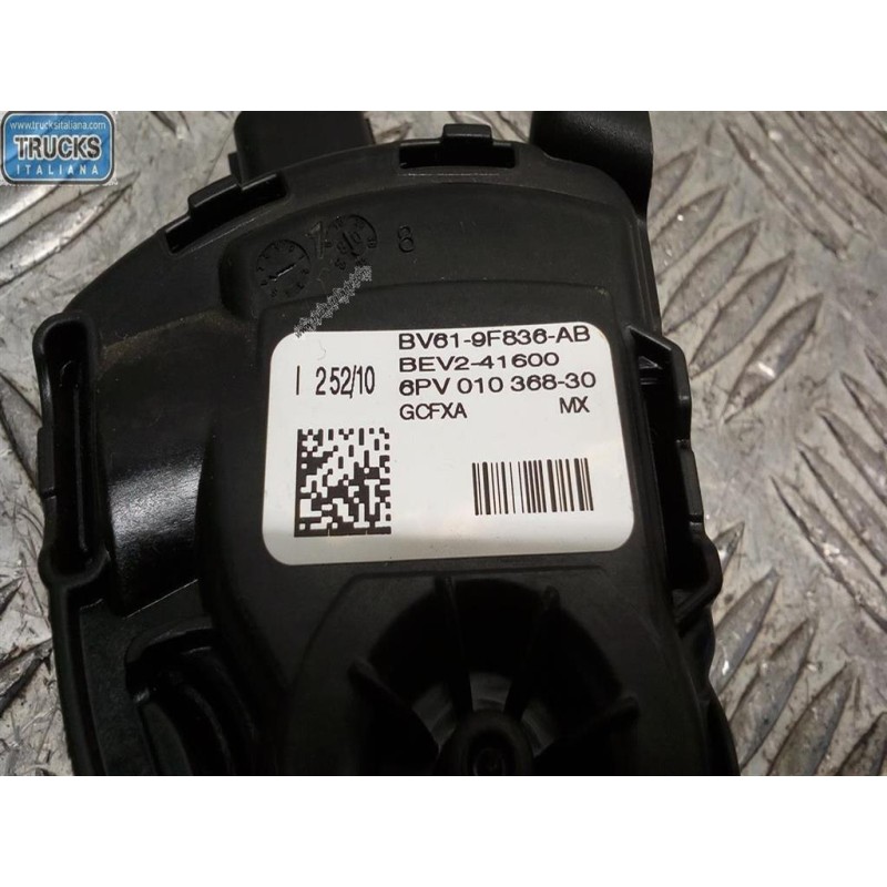FORD PEDALE ACCELERAZIONE ELETTRONICO FORD Focus 2011>2014 usato