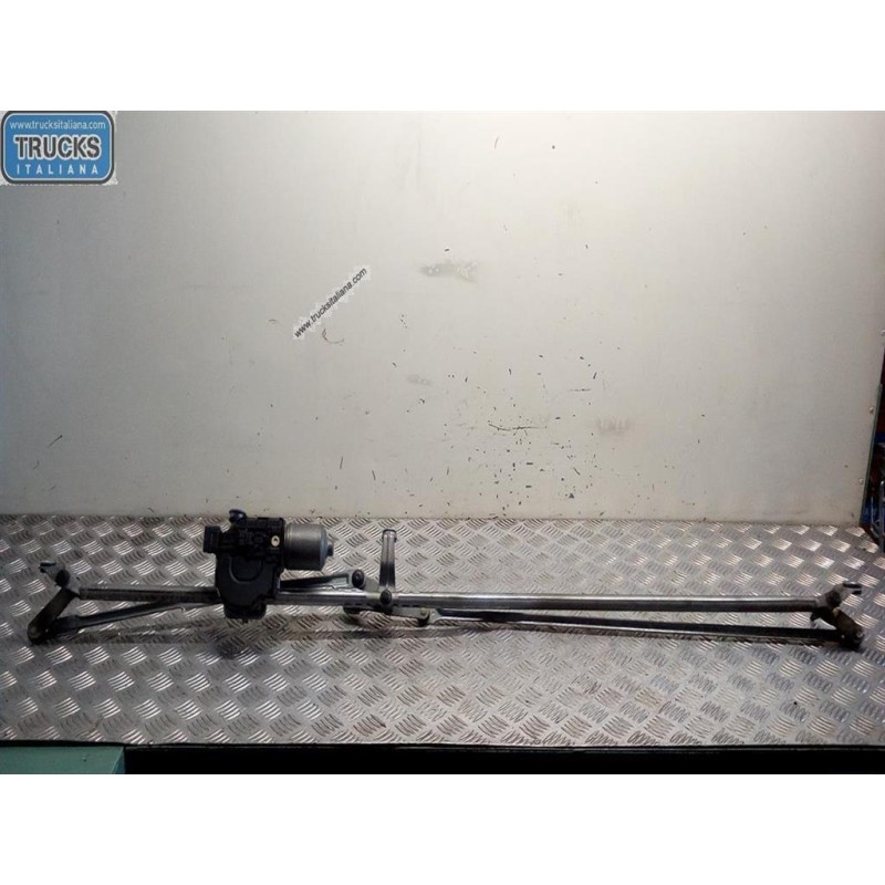 PEUGEOT windshield wiper motor PEUGEOT 308 2007>2011 used