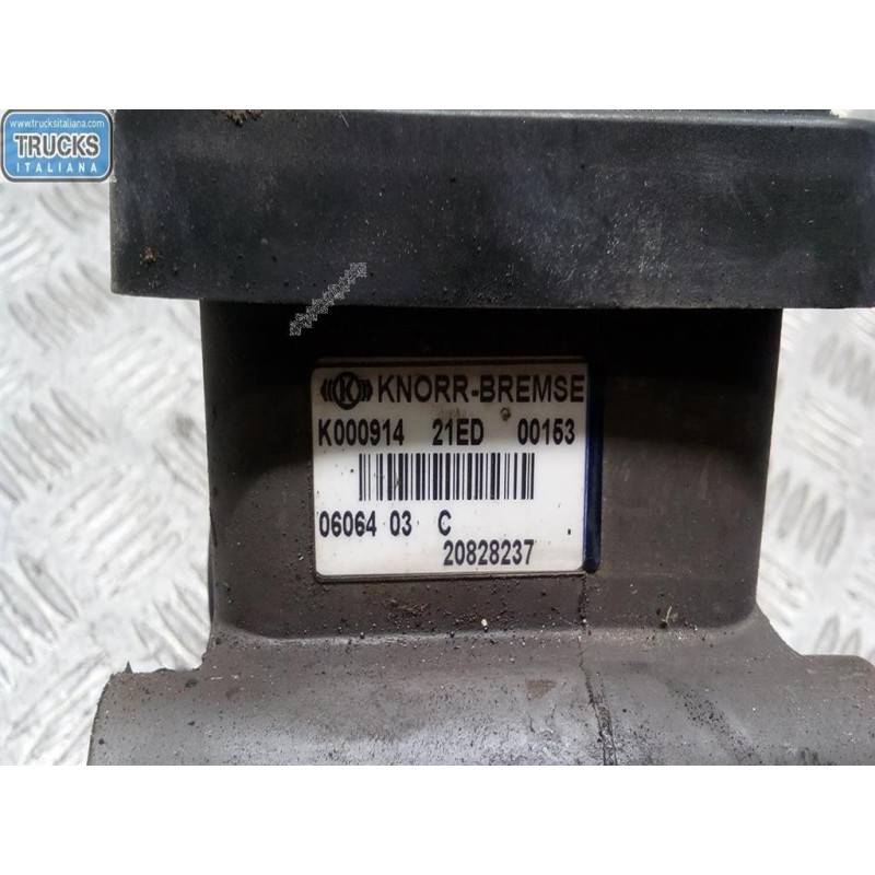 VOLVO truck VARIE FRENI 2 VOLVO truck FH13 usato