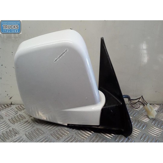 RIGHT ELETRIC REAR-VIEW MIRROR  TATA Xenon 2008> used