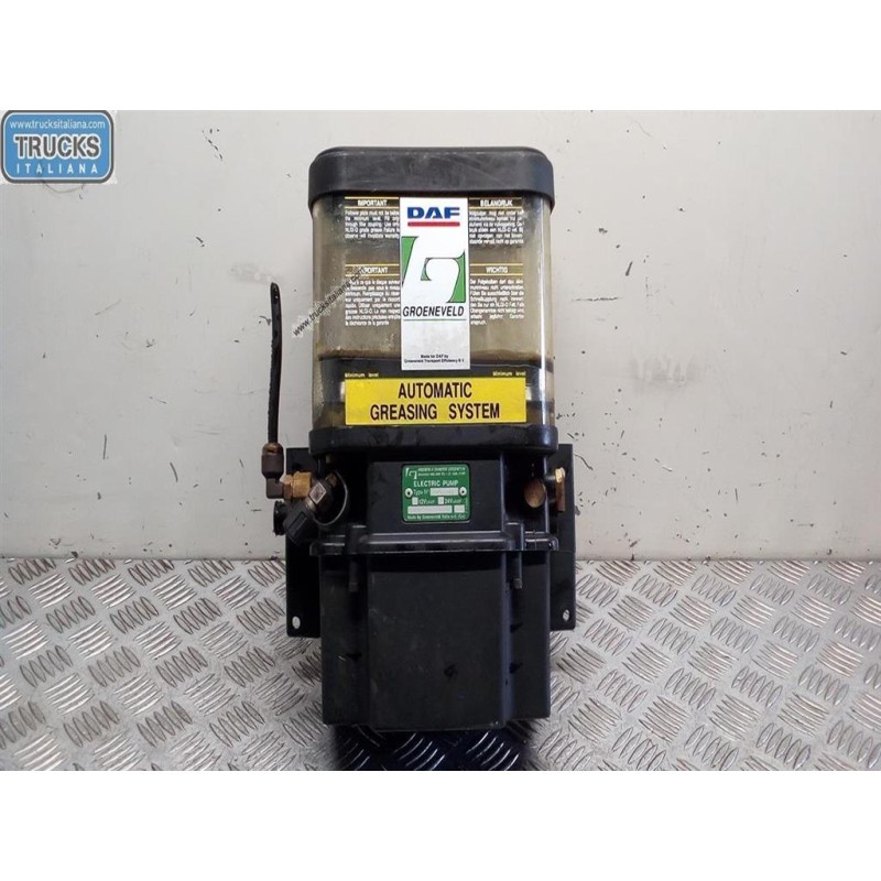 DAF POMPA INGRASSATORE DAF F95 usato