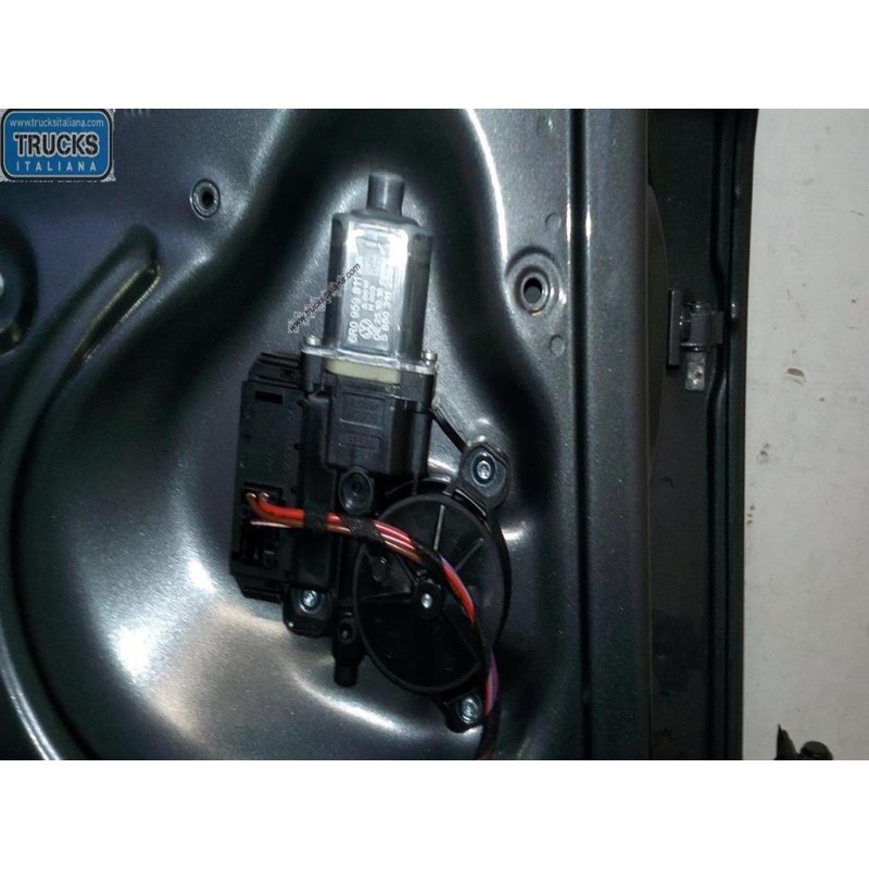 VOLKSWAGEN BACK LEFT POWERED WINDOWS  VOLKSWAGEN Polo 2014>2017 used