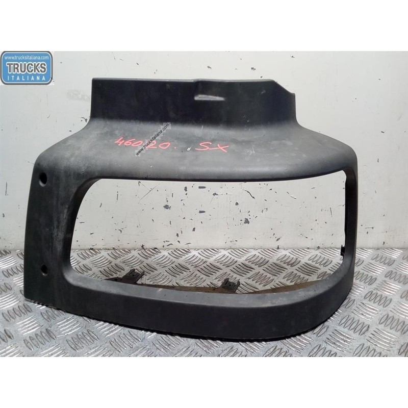 RENAULT truck SEDE FARI SINISTRO RENAULT truck Midlum usato