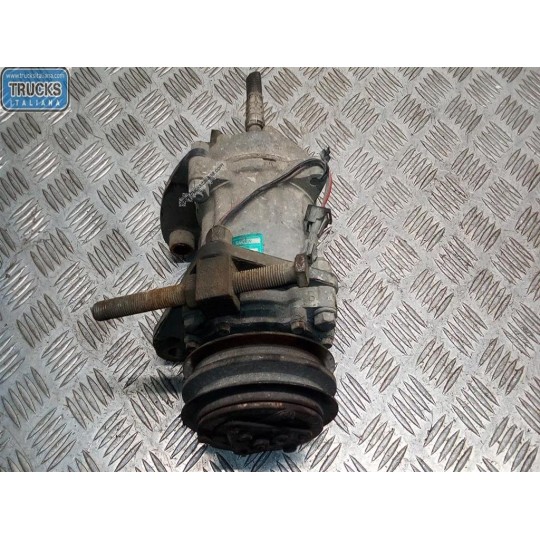 AIR CONDITIONER COMPRESSOR RENAULT truck Midlum used