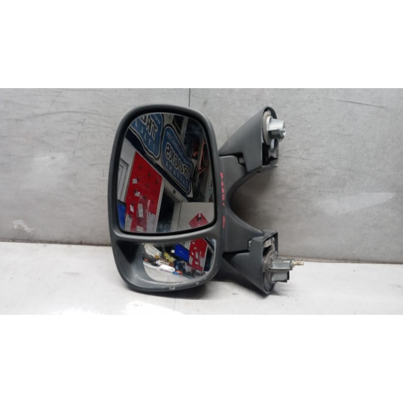 RENAULT van RETROVISORE SINISTRO RENAULT van Trafic 2001>2007 usato