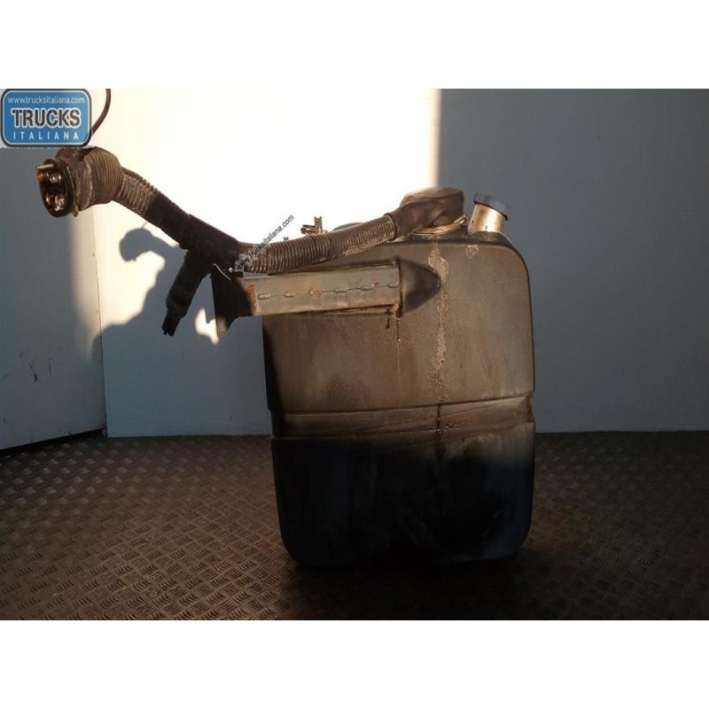 IVECO SERBATOIO ADBLUE IVECO Stralis 2007>2013 usato