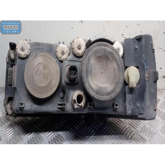 FARO ANTERIORE DESTRO DAF XF95 usato