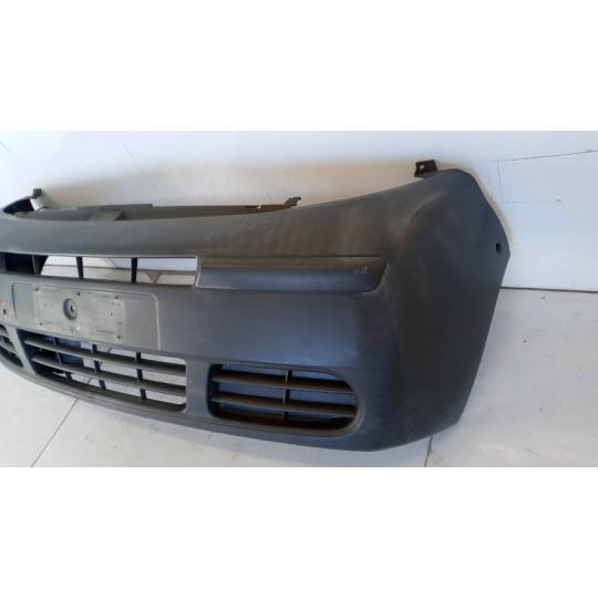 PARAURTI ANTERIORE RENAULT van Trafic 2001>2007 usato