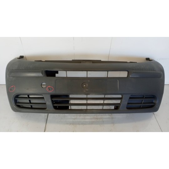 PARAURTI ANTERIORE RENAULT van Trafic 2001>2007 usato