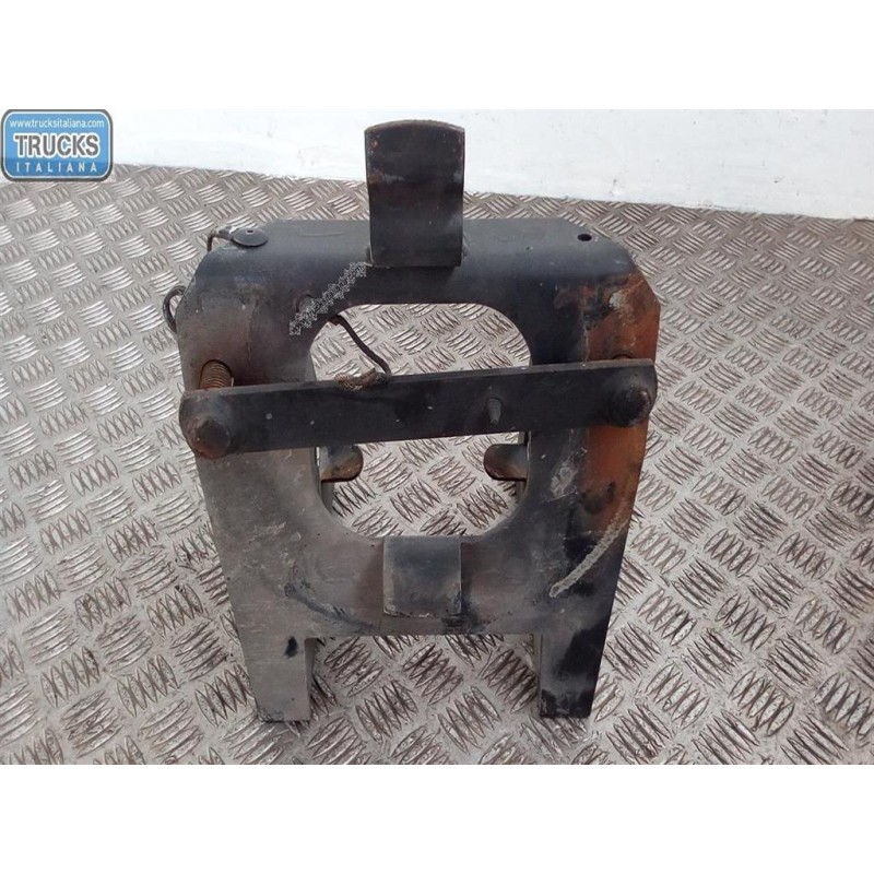 MAN PORTA RUOTA DI SCORTA MAN 10/150 usato