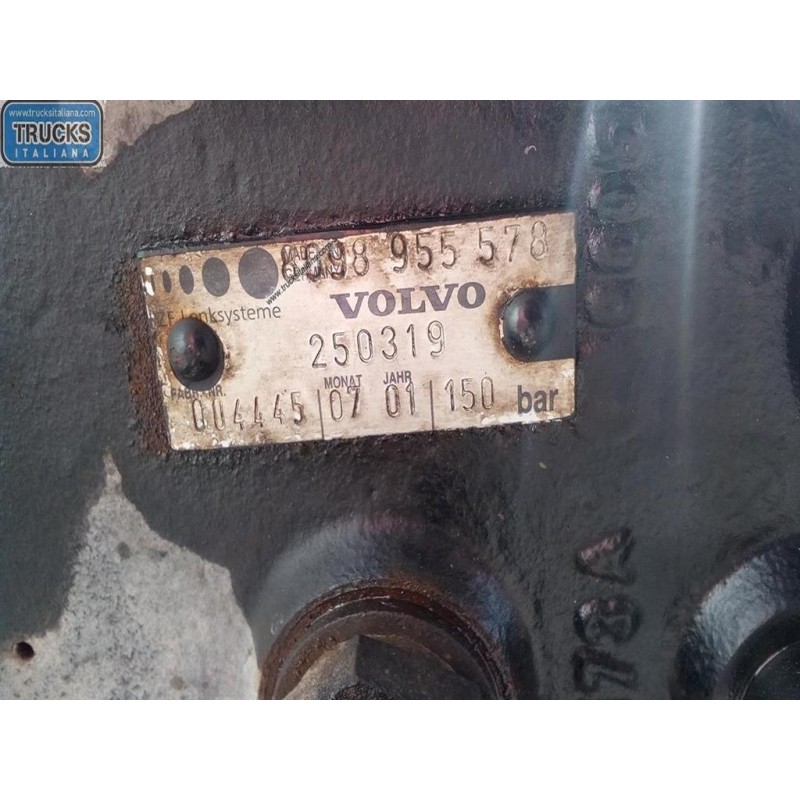VOLVO truck SCATOLA STERZO VOLVO truck FH12 I 1993>2002 usato