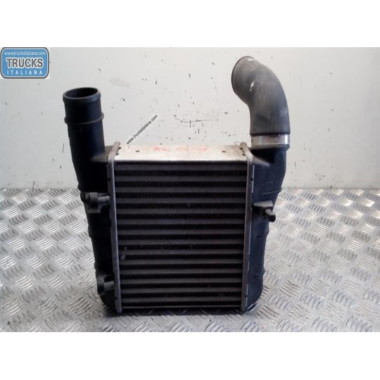 RADIATORE INTERCOOLERS AUDI A4 2004>2007 usato