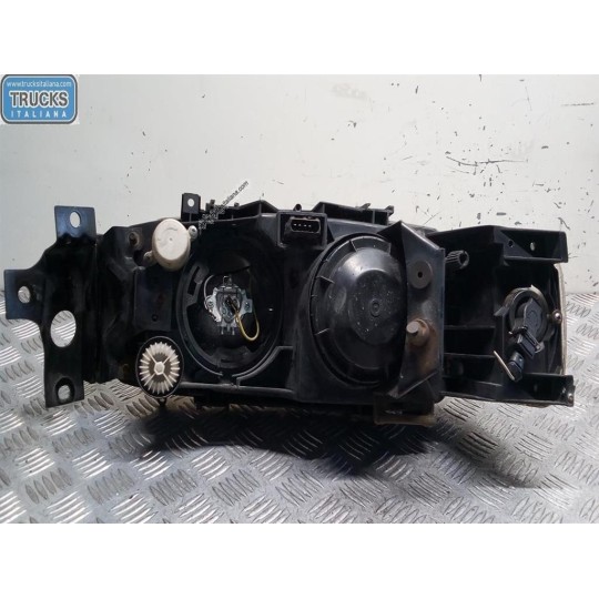 RIGHT HEADLIGHT RENAULT truck Premium 1996>2005 used