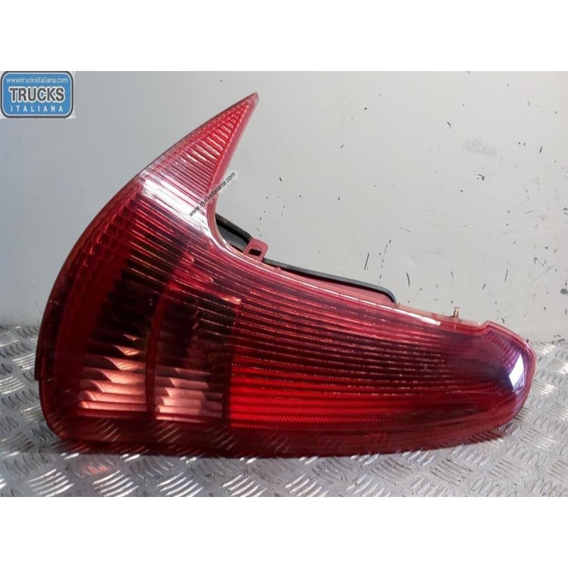 PEUGEOT LEFT REAR LIGHT 
 PEUGEOT 206 2003>2012 used