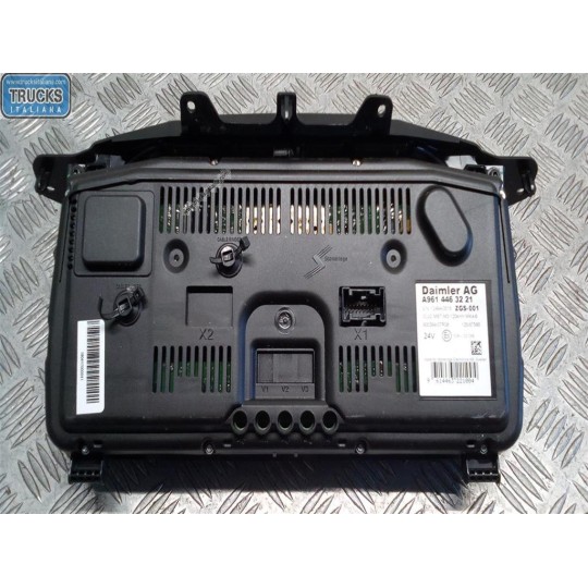 QUADRO STRUMENTI MERCEDES-BENZ truck Actros euro 5 2008>2013 usato