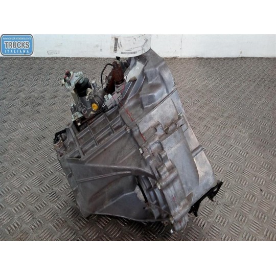 GEARBOXES  TOYOTA Yaris 2005>2008 used