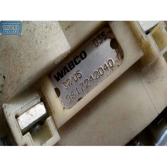 EMERGENCY LEVER  VOLVO truck FH12 II 2002>2008 used