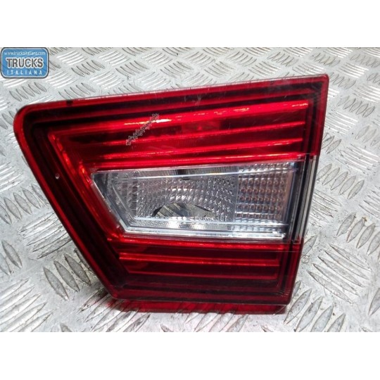 FARO POSTERIORE INTERNO DESTRO RENAULT Clio 2012>2016 usato