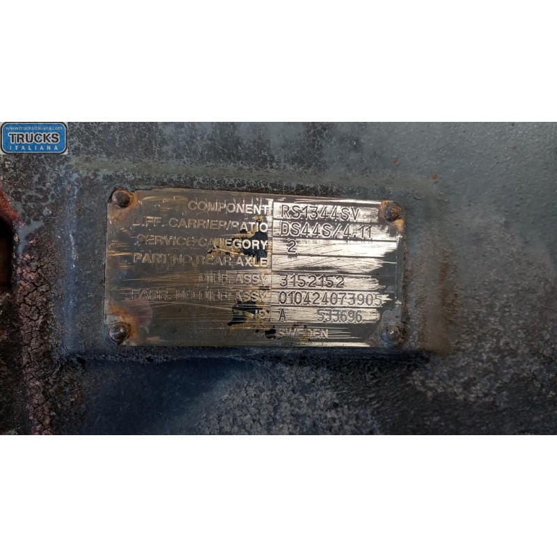 VOLVO truck ASSALE POSTERIORE VOLVO truck FM 7 usato