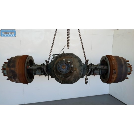 ASSALE POSTERIORE VOLVO truck FM 7 usato