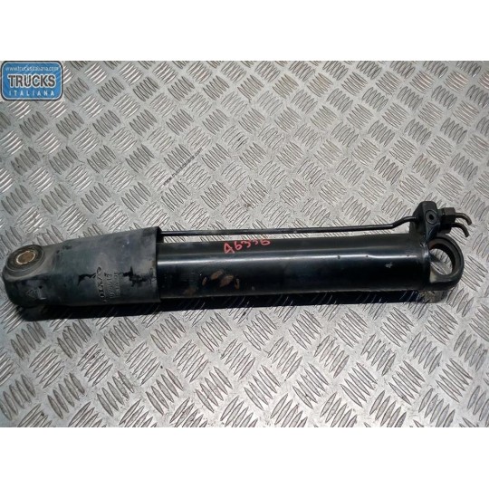 CAB LIFT PISTON  VOLVO truck FM 7 used